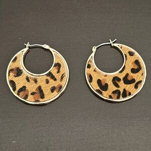 NINE WEST Leopard Print Hoop Earrings